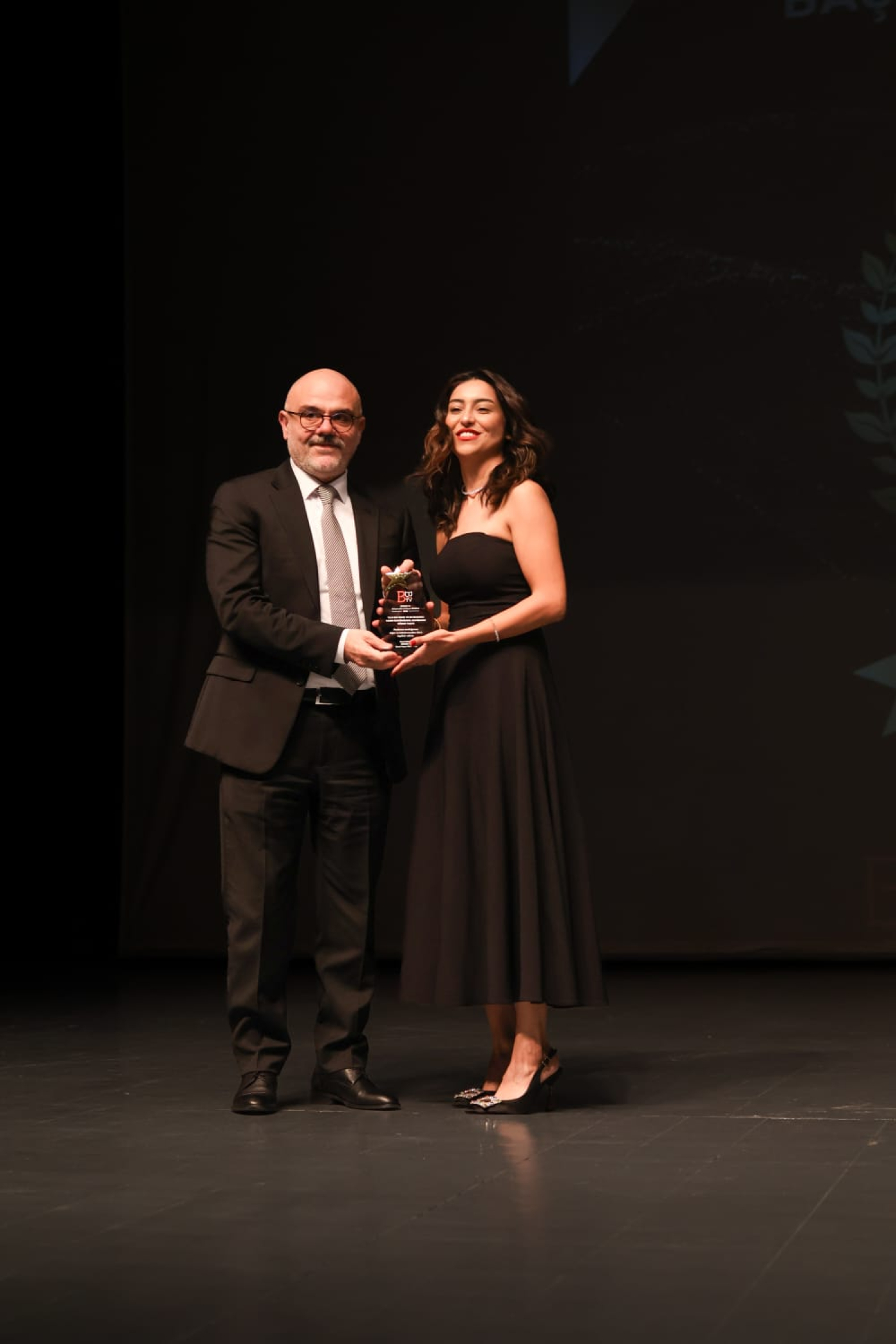 WhatsApp Görsel 2025-12-08 saat 21.55.02_6a39a5a8-i69371ea398859.jpg